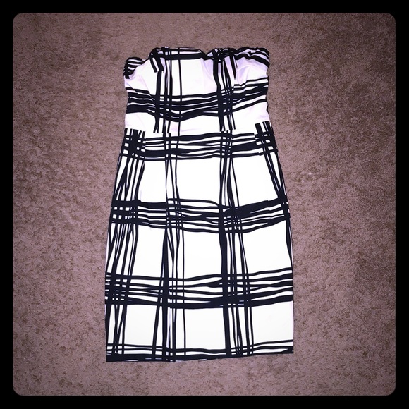 Dress - Picture 1 of 1